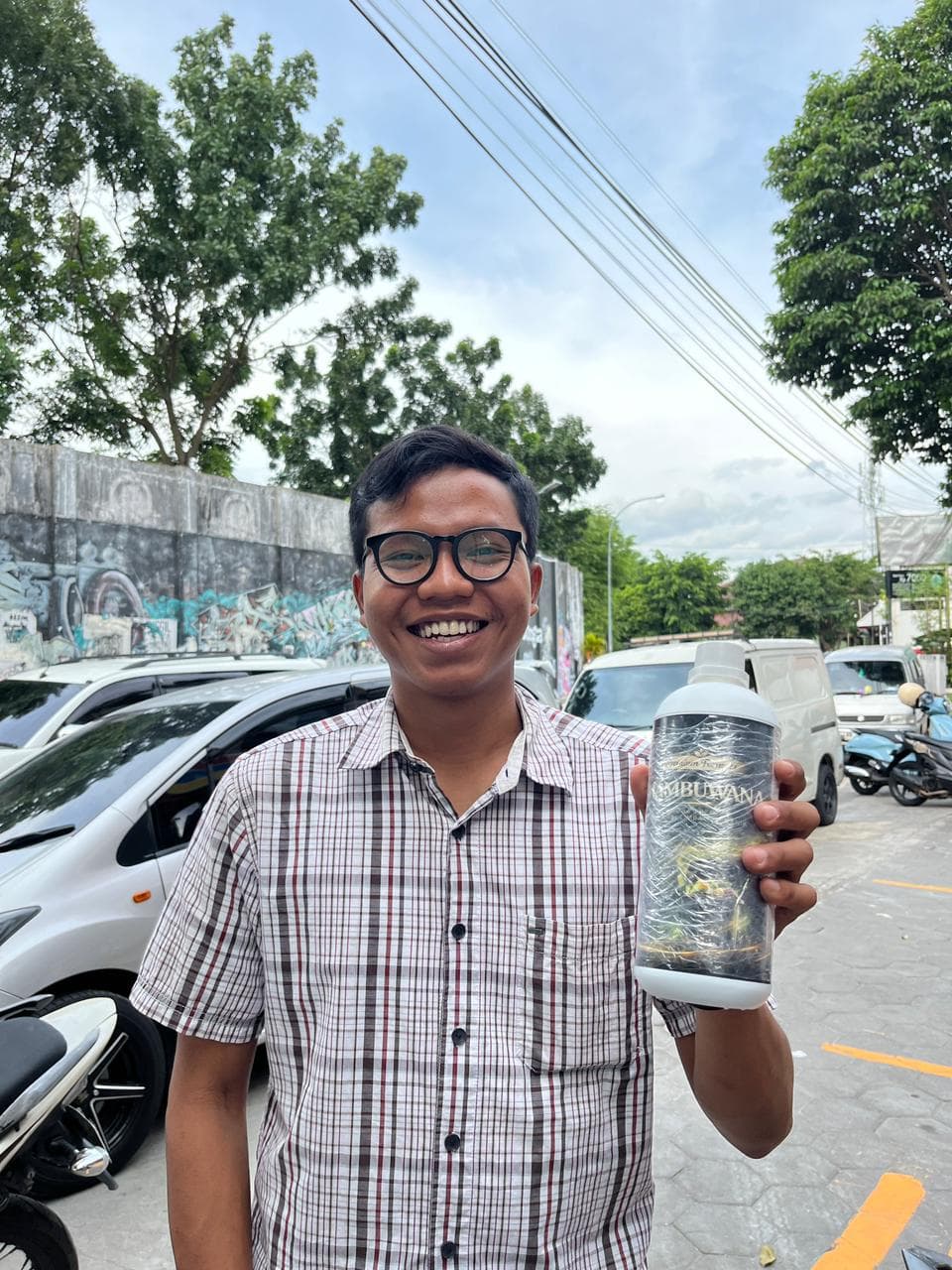 Produk Mambuwana Liquid sebagai bukti visual